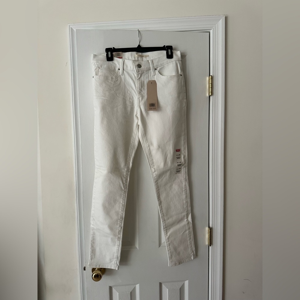 NWT Levi's Perfect Rise Slimming Skinny White Jeans 31/30